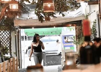 [MGA EPISOD] 069P1012 waitress na malandi kinarma